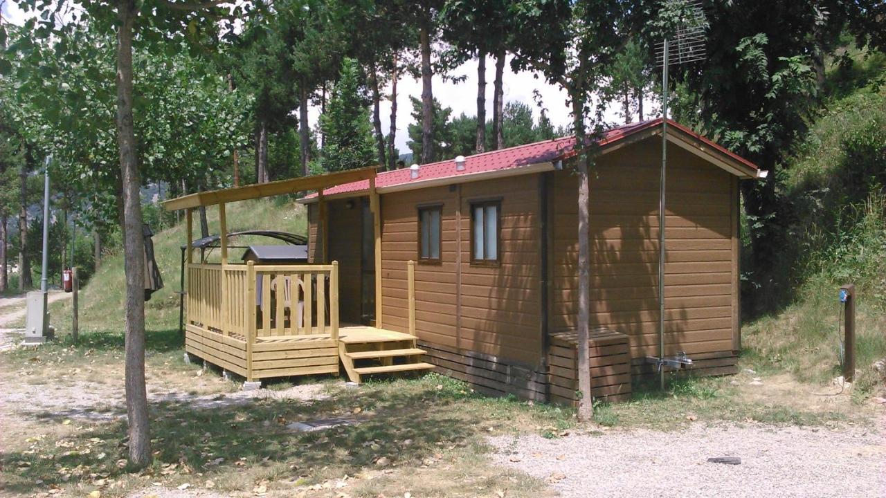 Bungalows Del Camping Pedraforca Saldes Exterior photo