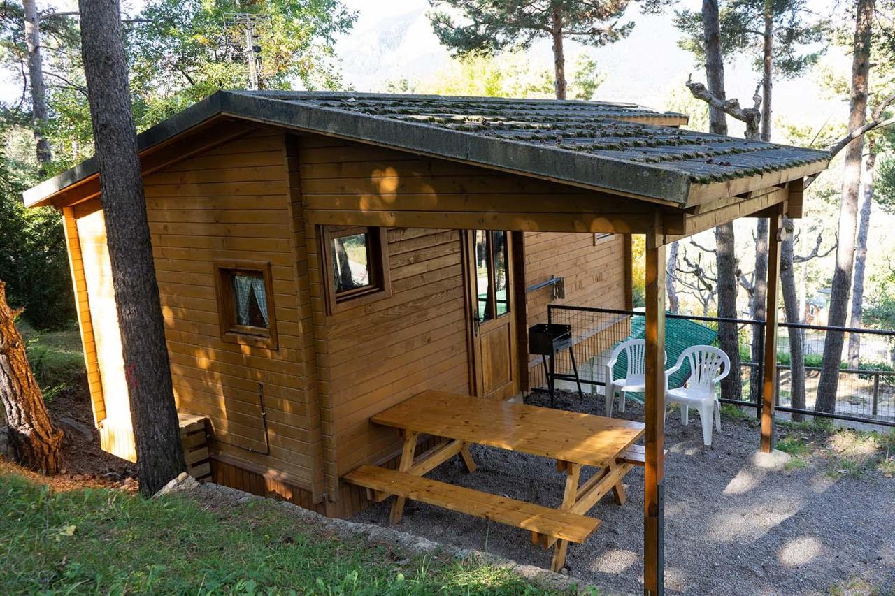Bungalows Del Camping Pedraforca Saldes Exterior photo