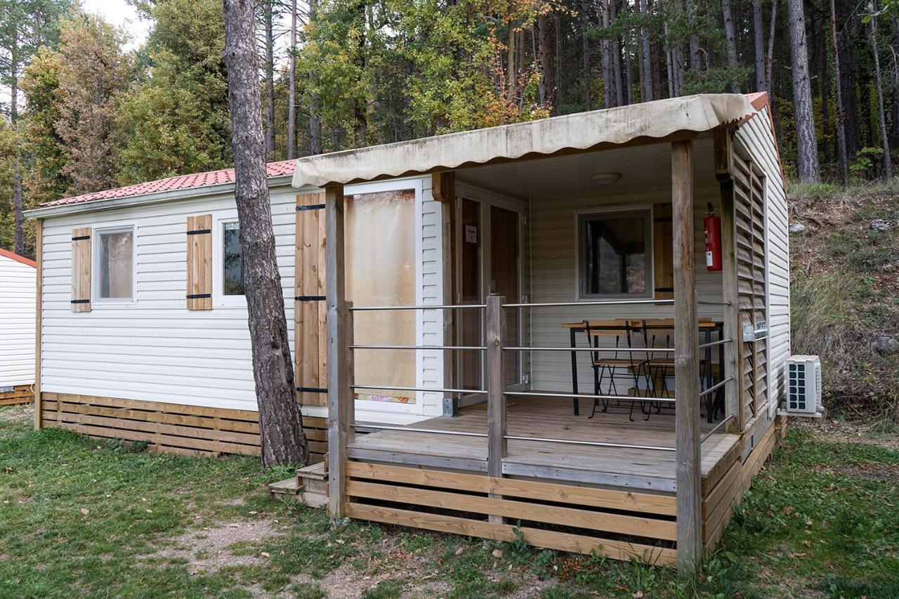 Bungalows Del Camping Pedraforca Saldes Exterior photo