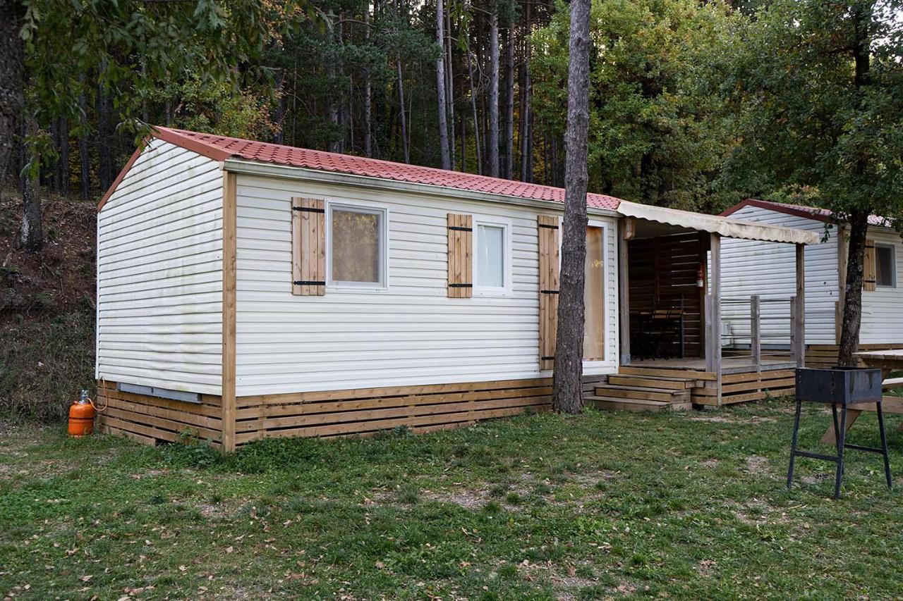 Bungalows Del Camping Pedraforca Saldes Exterior photo