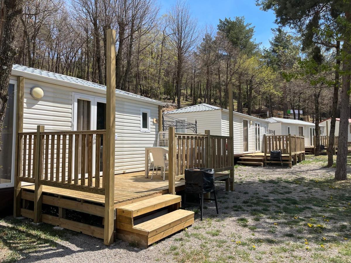 Bungalows Del Camping Pedraforca Saldes Exterior photo
