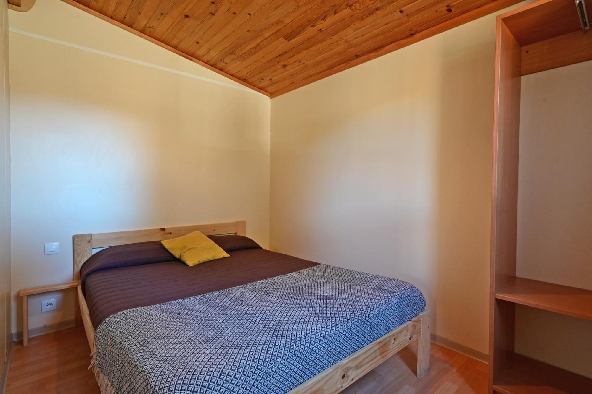 Bungalows Del Camping Pedraforca Saldes Room photo