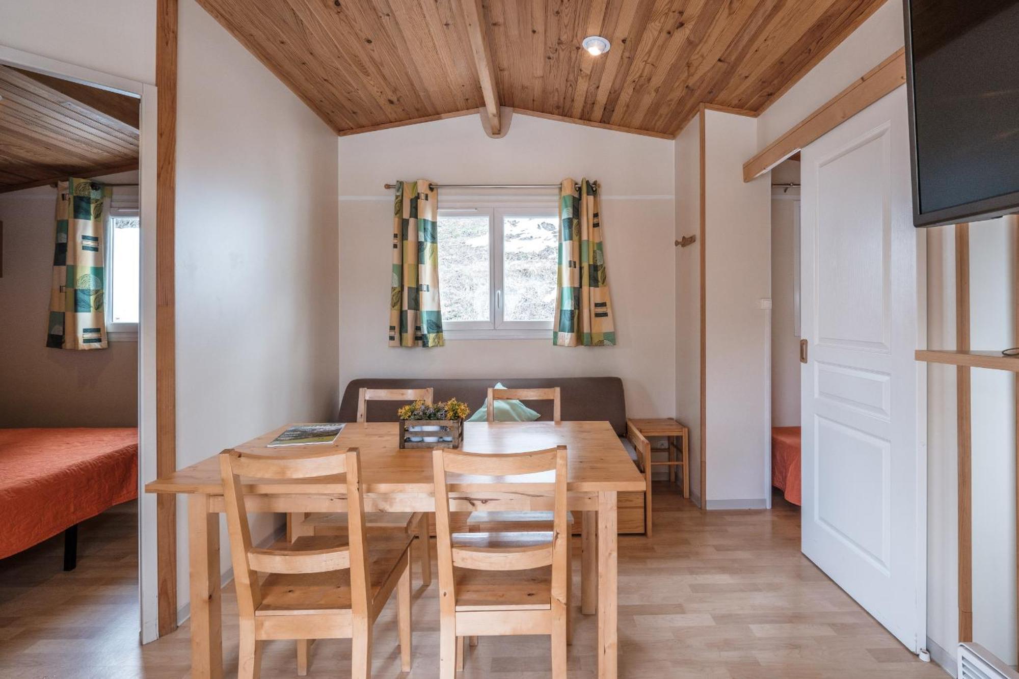 Bungalows Del Camping Pedraforca Saldes Room photo