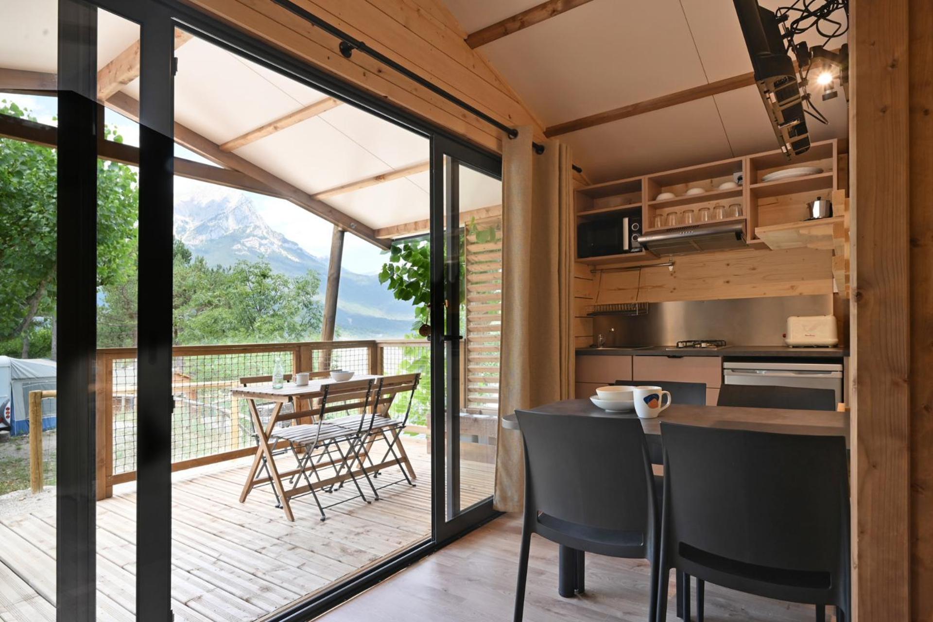 Bungalows Del Camping Pedraforca Saldes Room photo