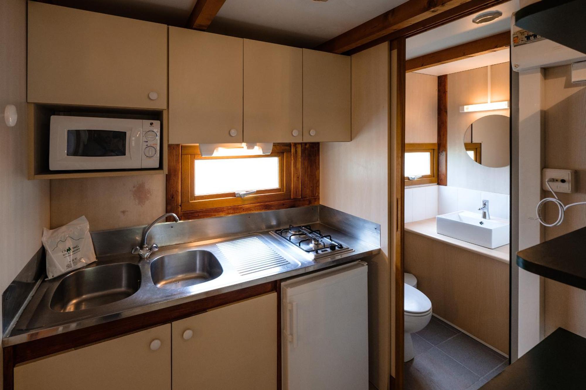 Bungalows Del Camping Pedraforca Saldes Room photo