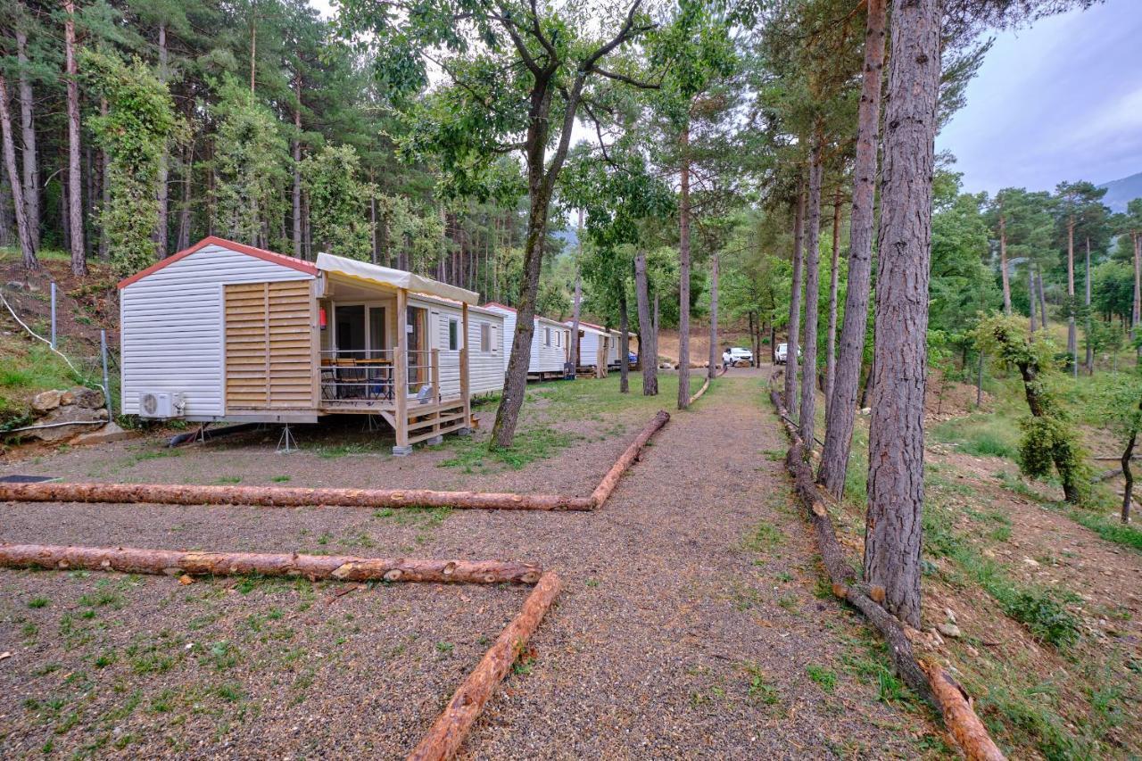 Bungalows Del Camping Pedraforca Saldes Exterior photo